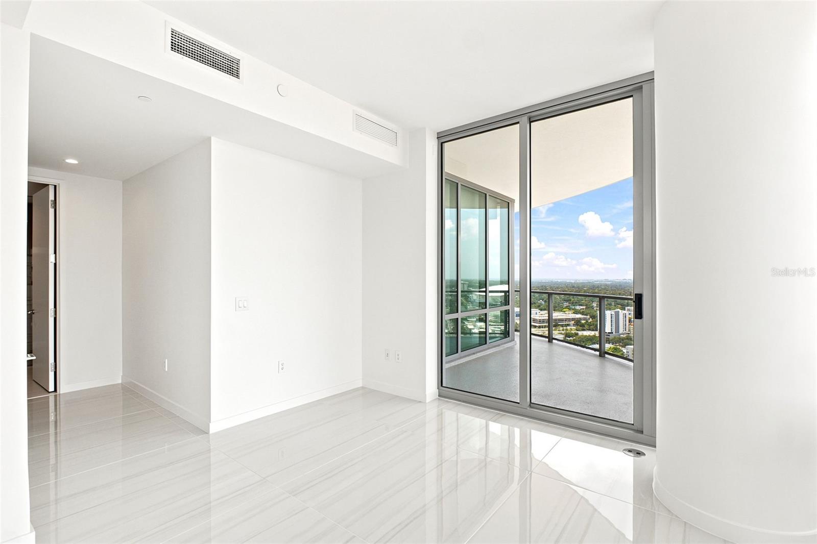 400 CENTRAL AVE #2901 — photo 46