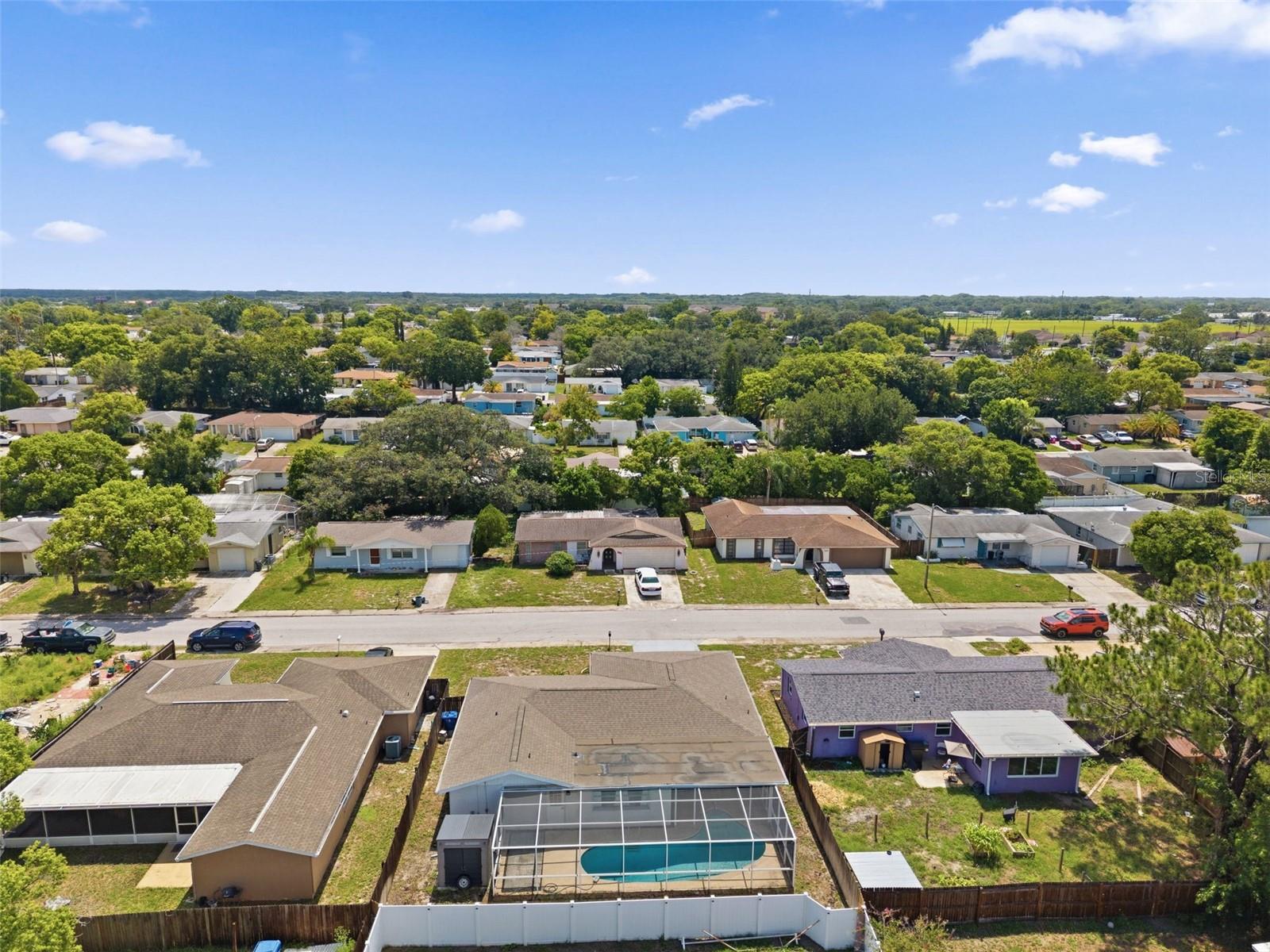 9105 HUNT CLUB LN — photo 49