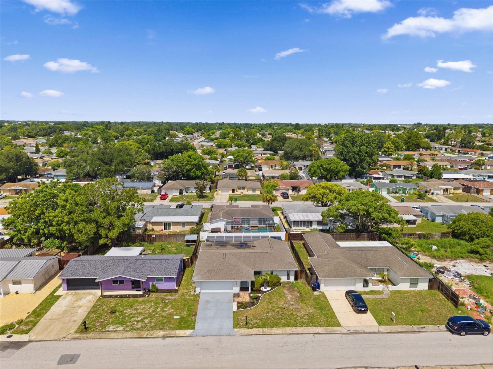 9105 HUNT CLUB LN — photo 47