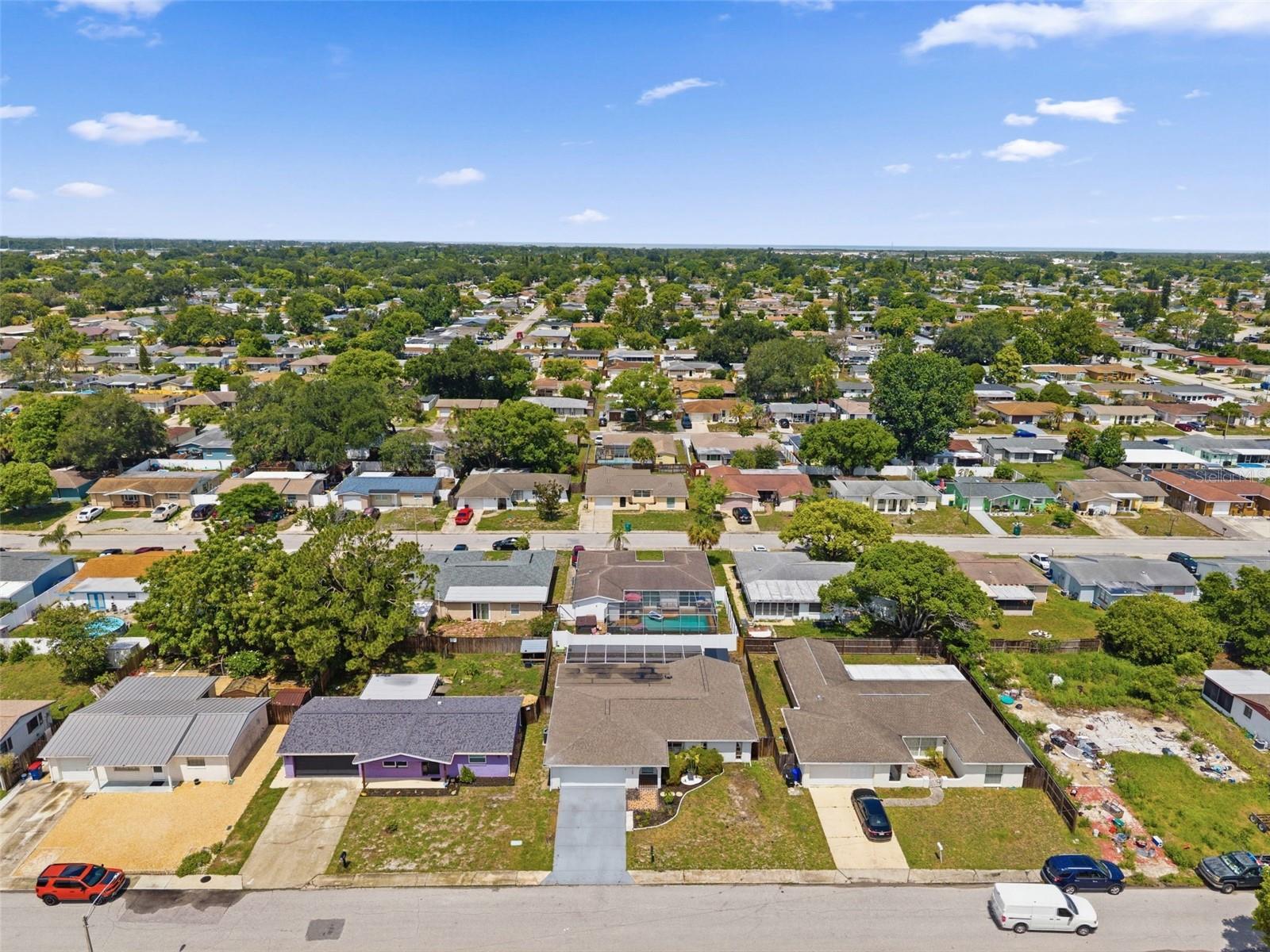 9105 HUNT CLUB LN — photo 52