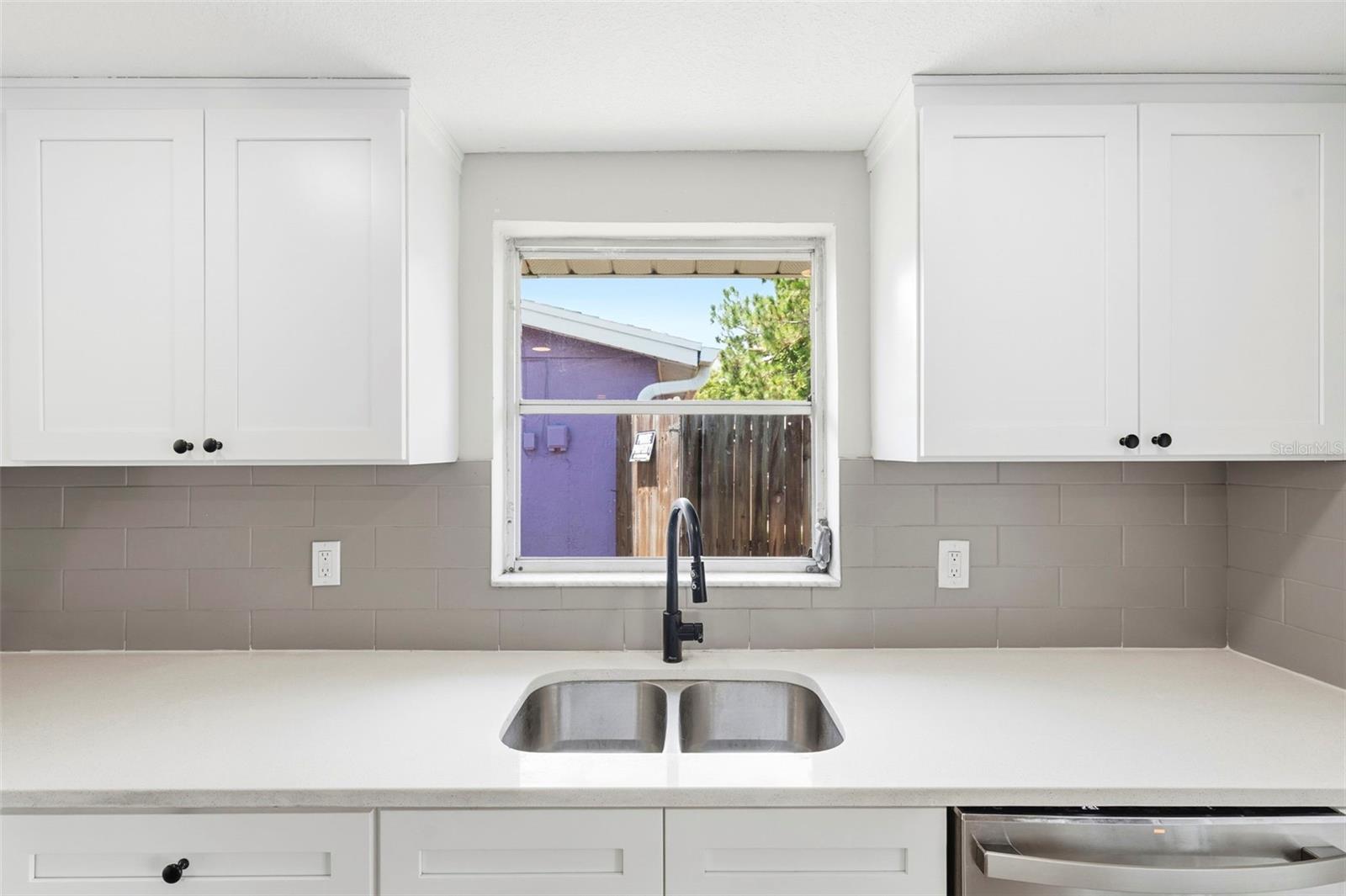 9105 HUNT CLUB LN — photo 21