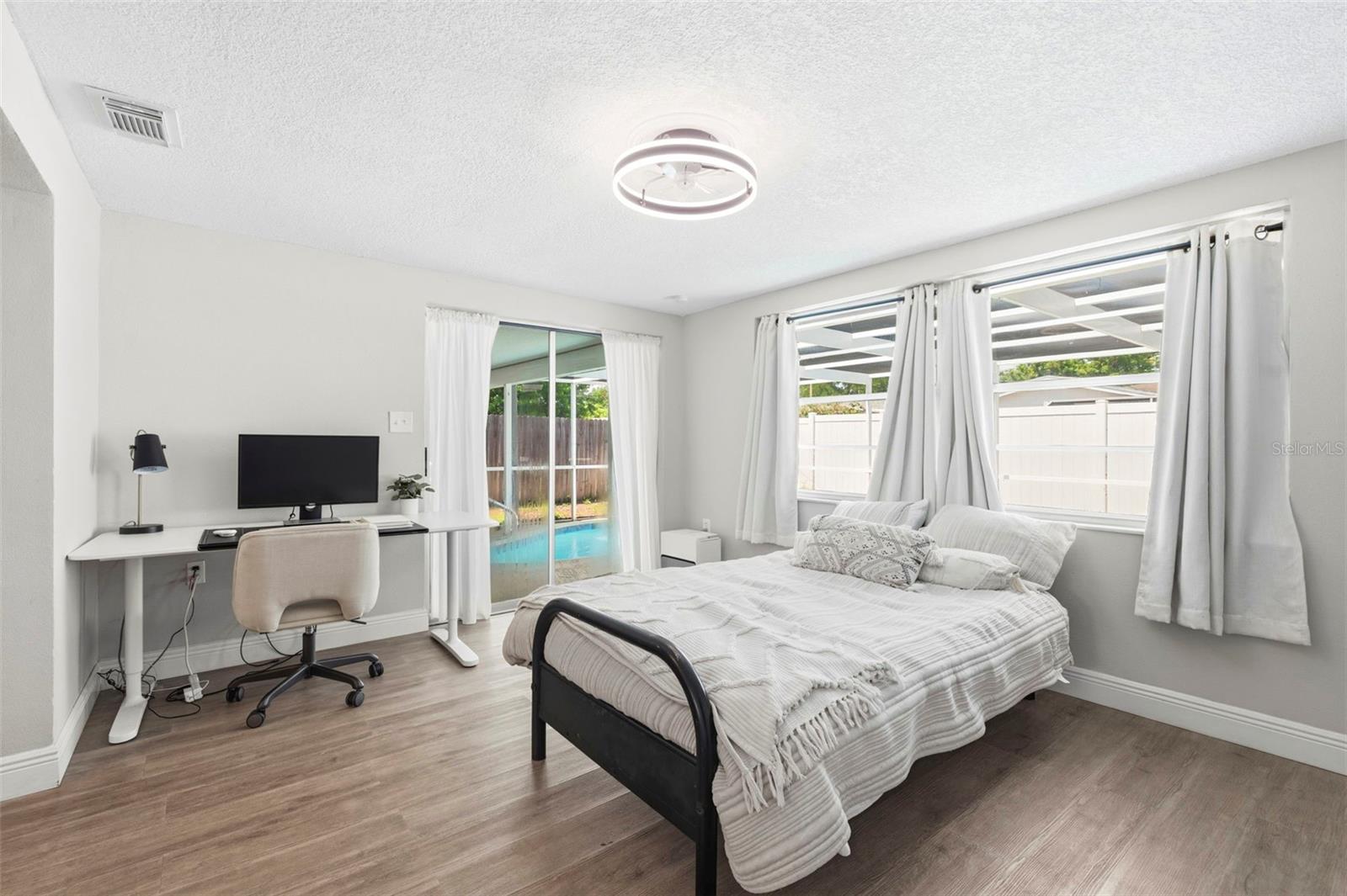 9105 HUNT CLUB LN — photo 24