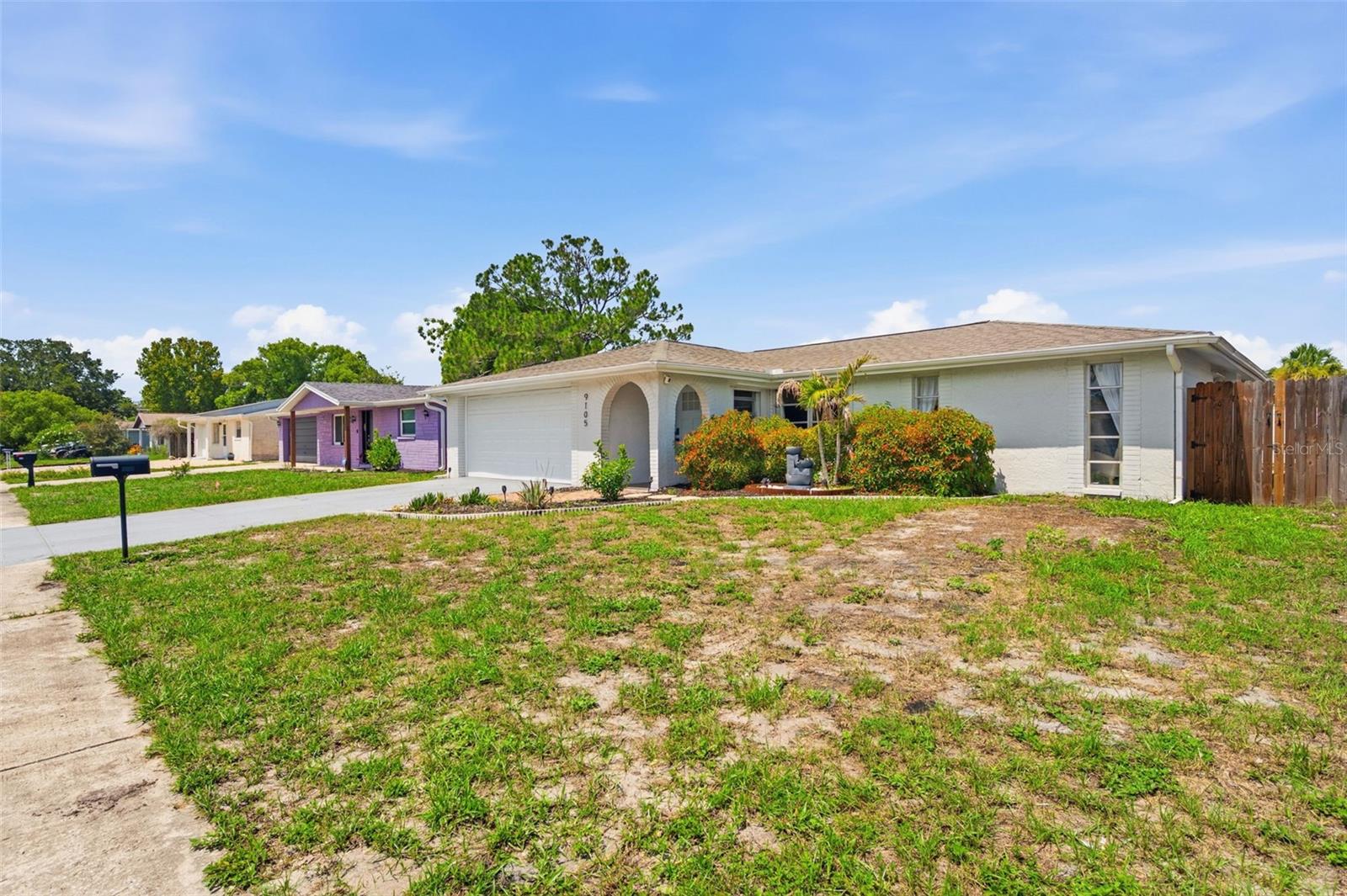 9105 HUNT CLUB LN — photo 6