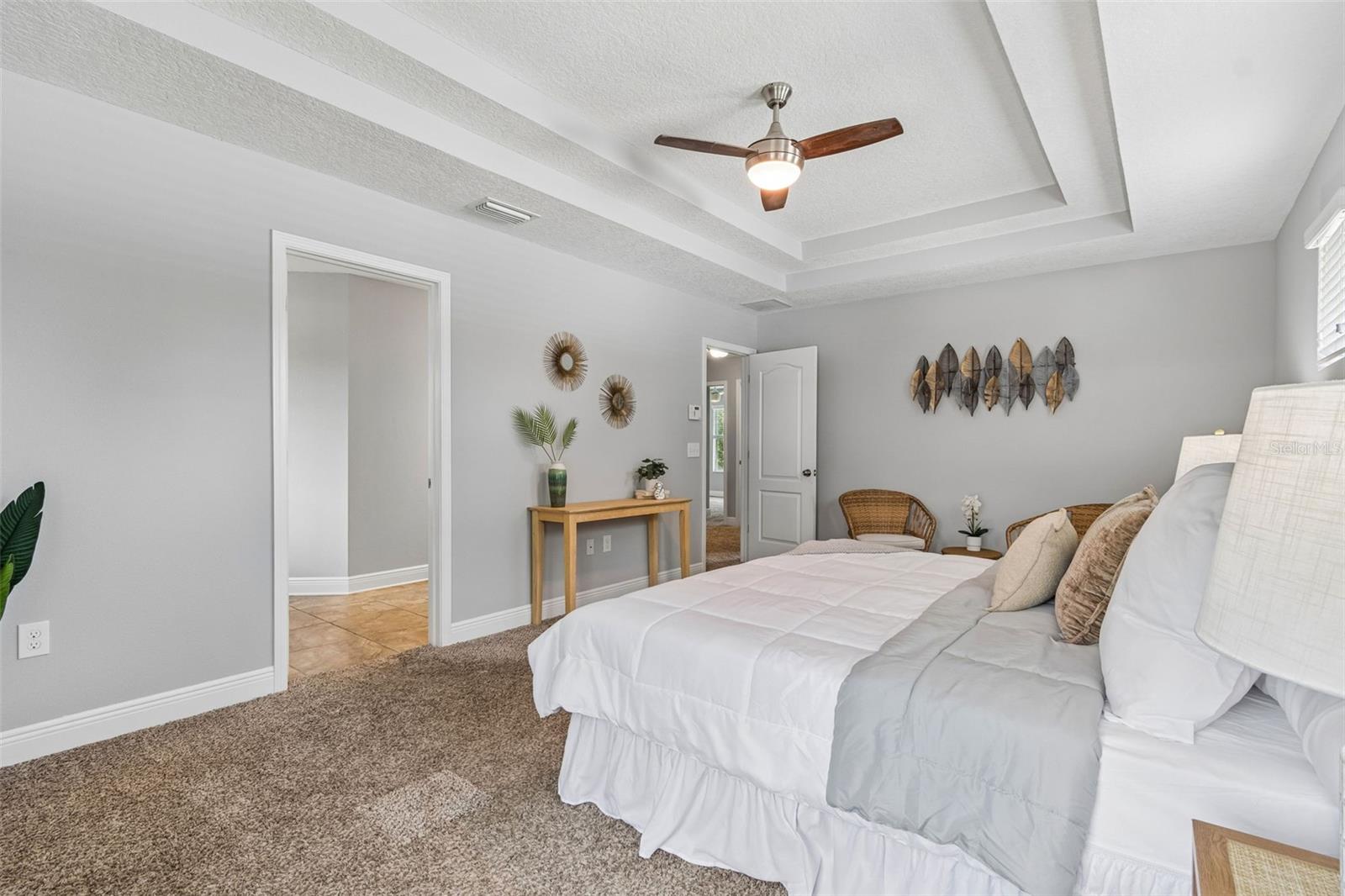 1216 E GIDDENS AVE — photo 41
