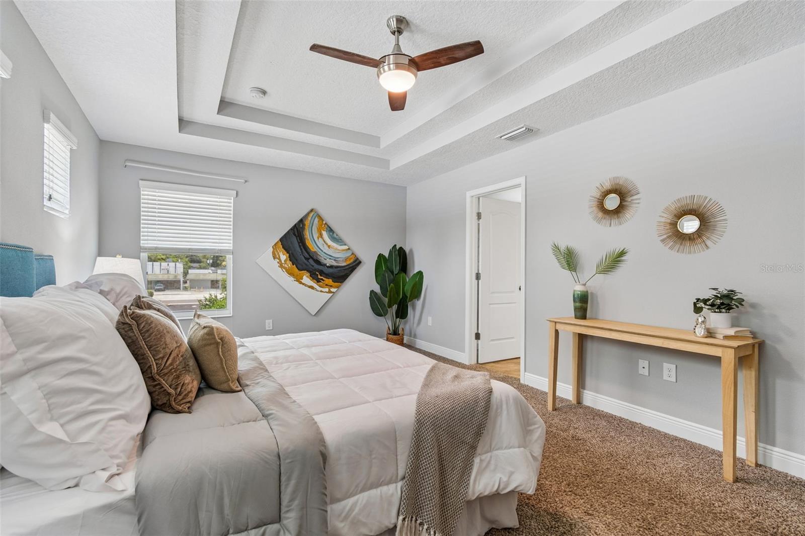 1216 E GIDDENS AVE — photo 40