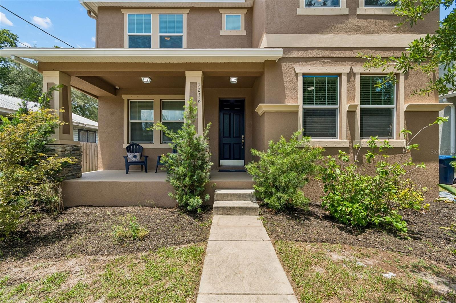 1216 E GIDDENS AVE — photo 5