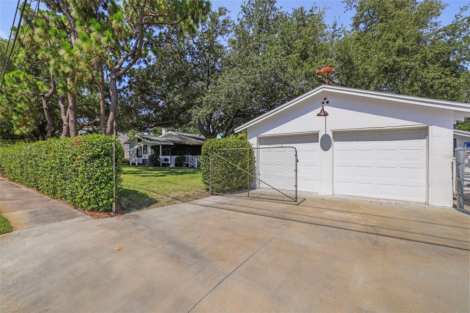 458 SCOTLAND ST — photo 86