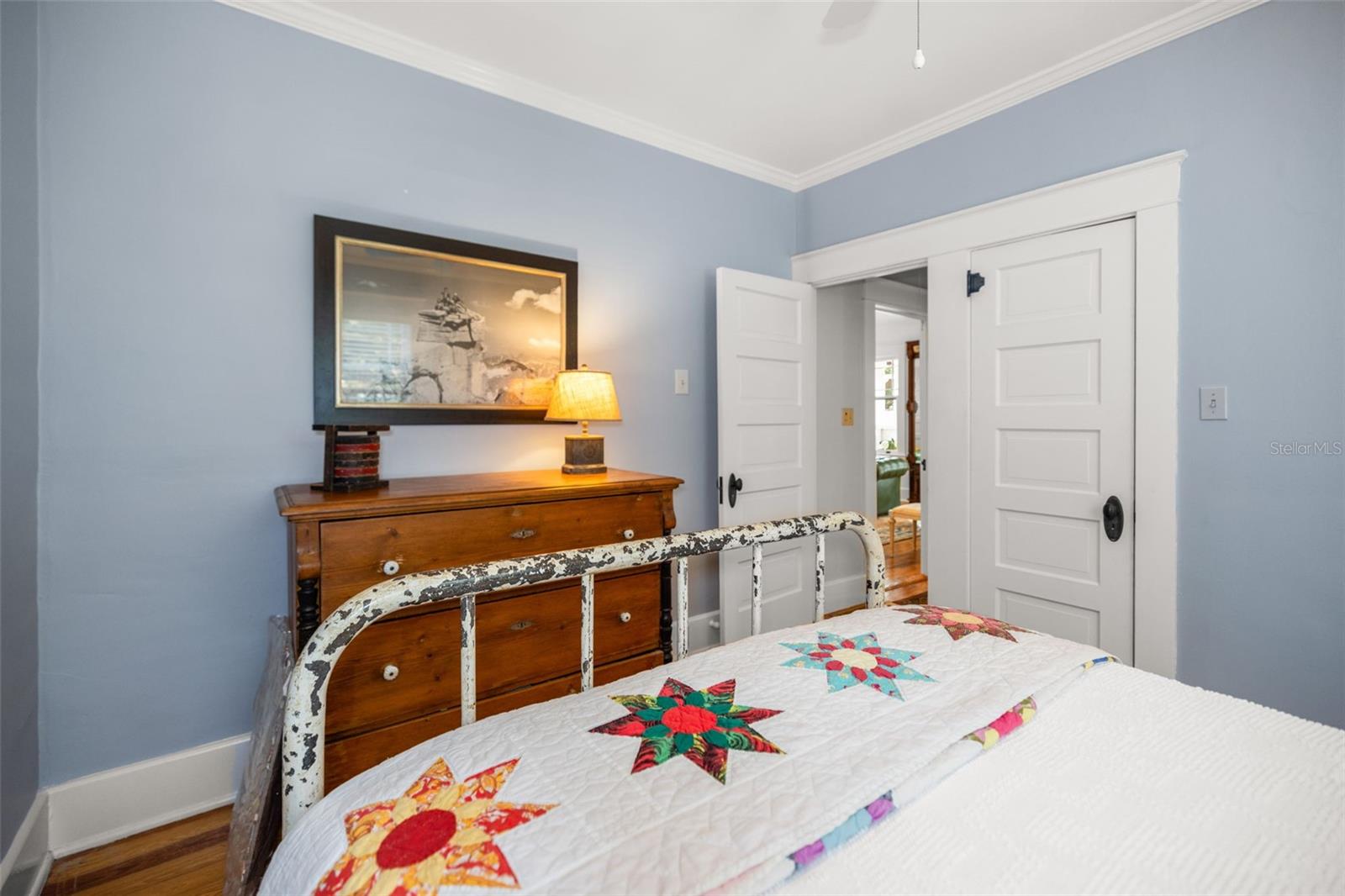 458 SCOTLAND ST — photo 29
