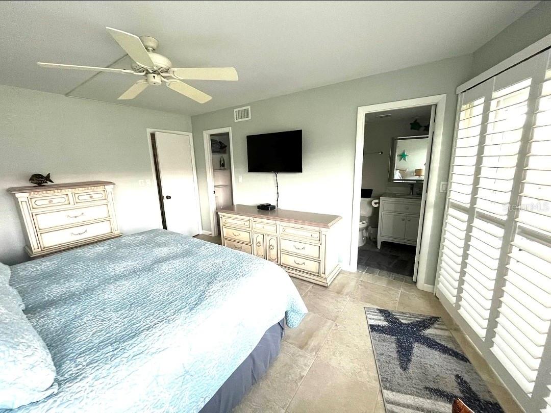 1250 N PORTOFINO DR #301 — photo 12