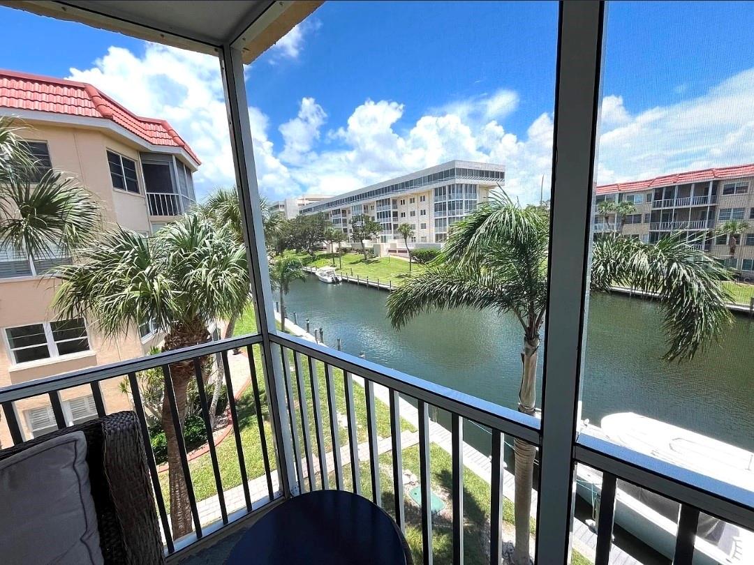 1250 N PORTOFINO DR #301 — photo 10