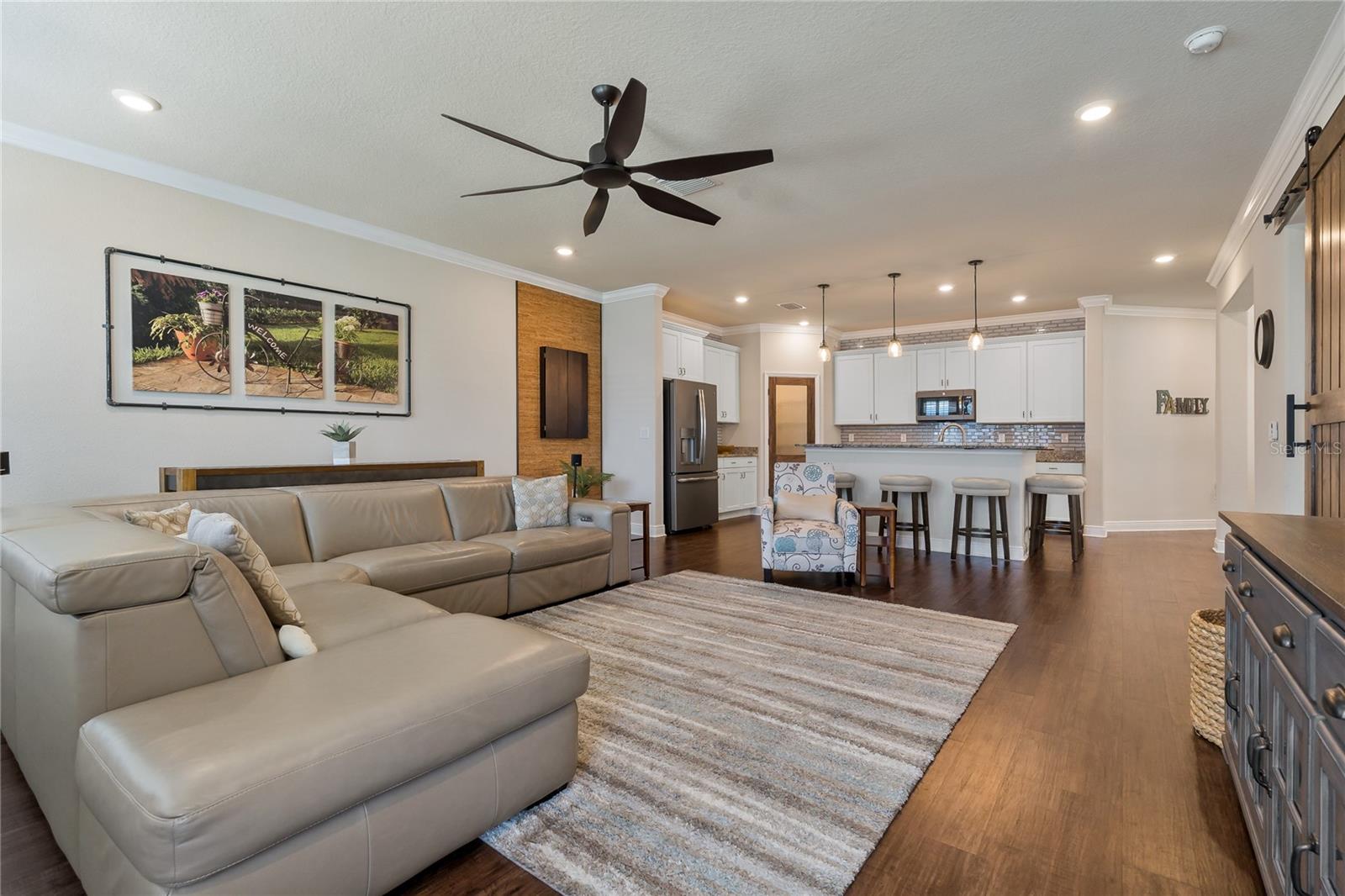 597 OZONA VILLAGE DR — photo 11