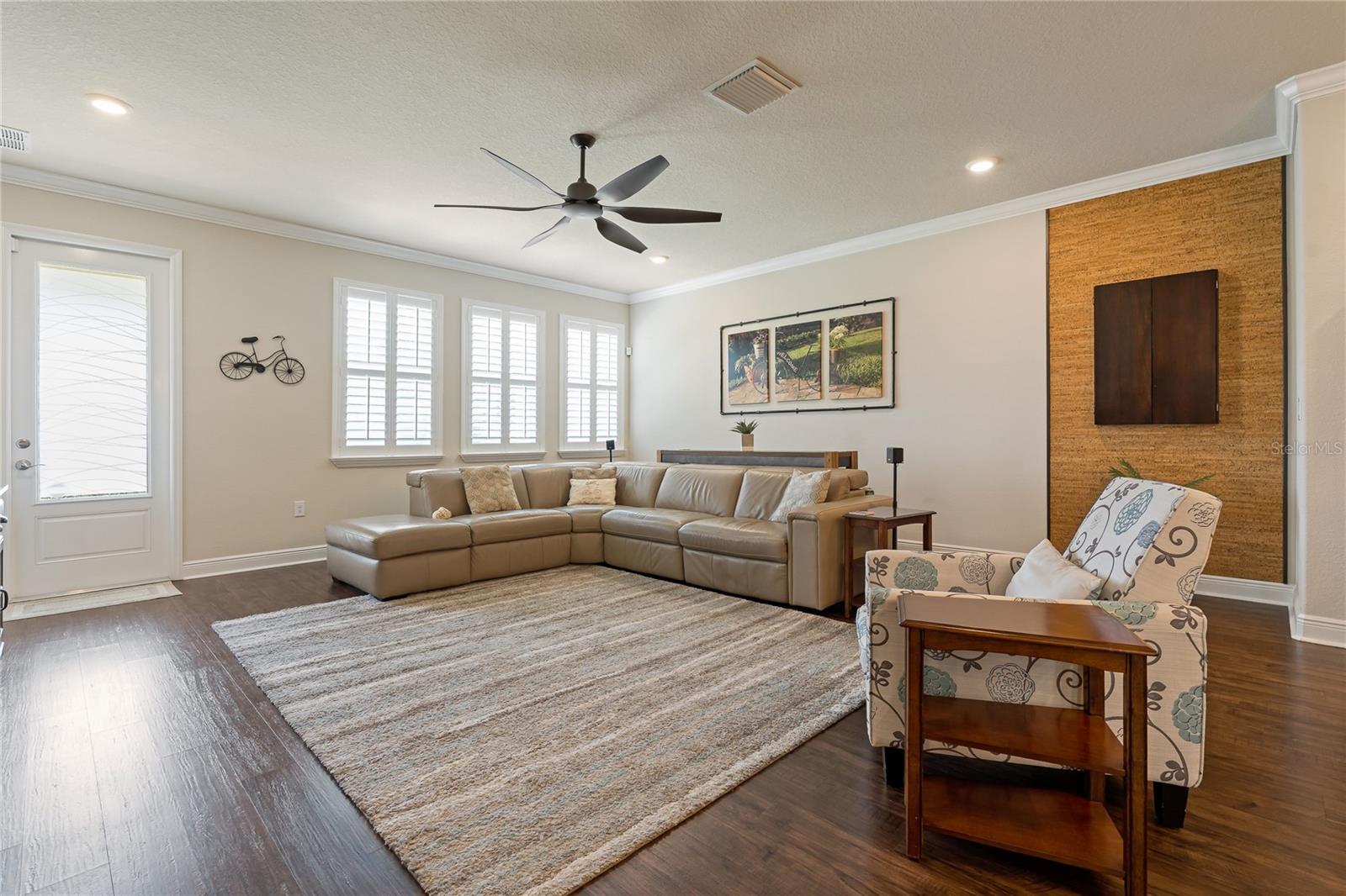 597 OZONA VILLAGE DR — photo 13