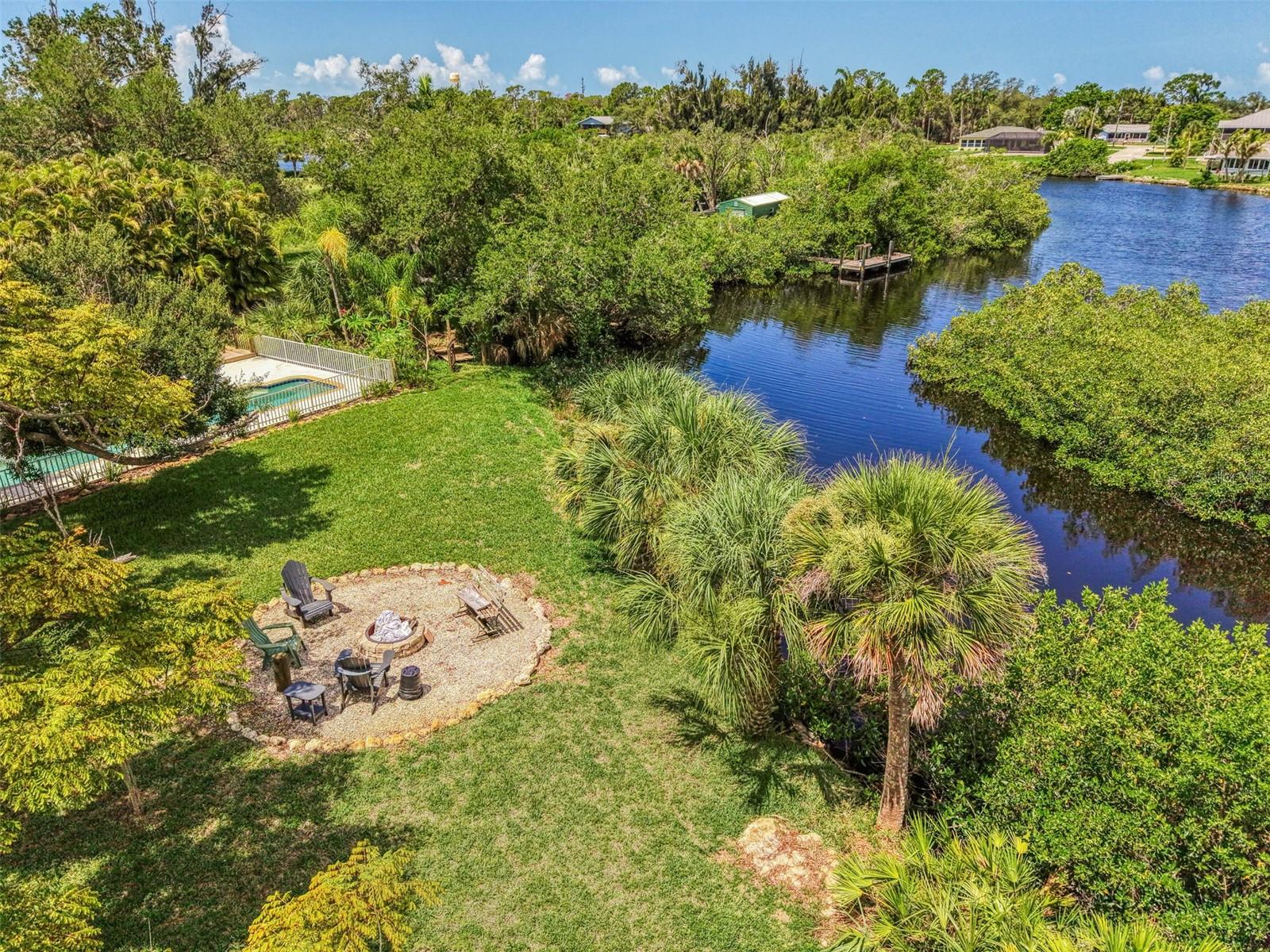 140 S OXFORD DR — photo 47