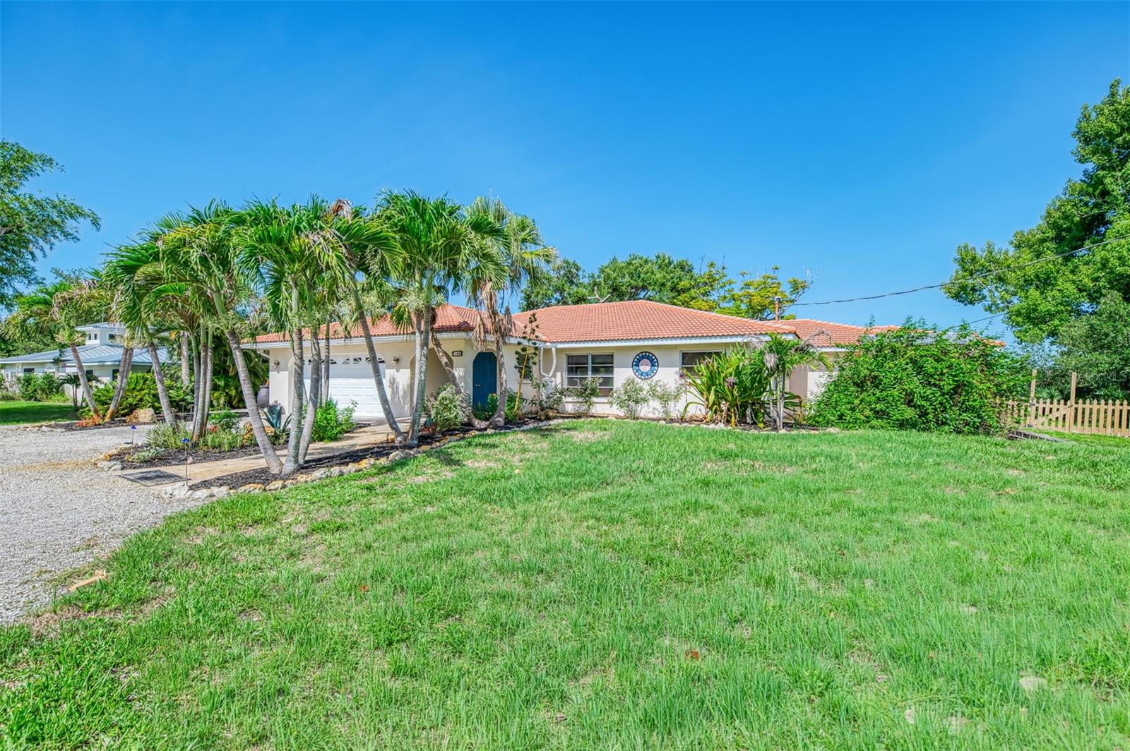 140 S OXFORD DR — photo 66