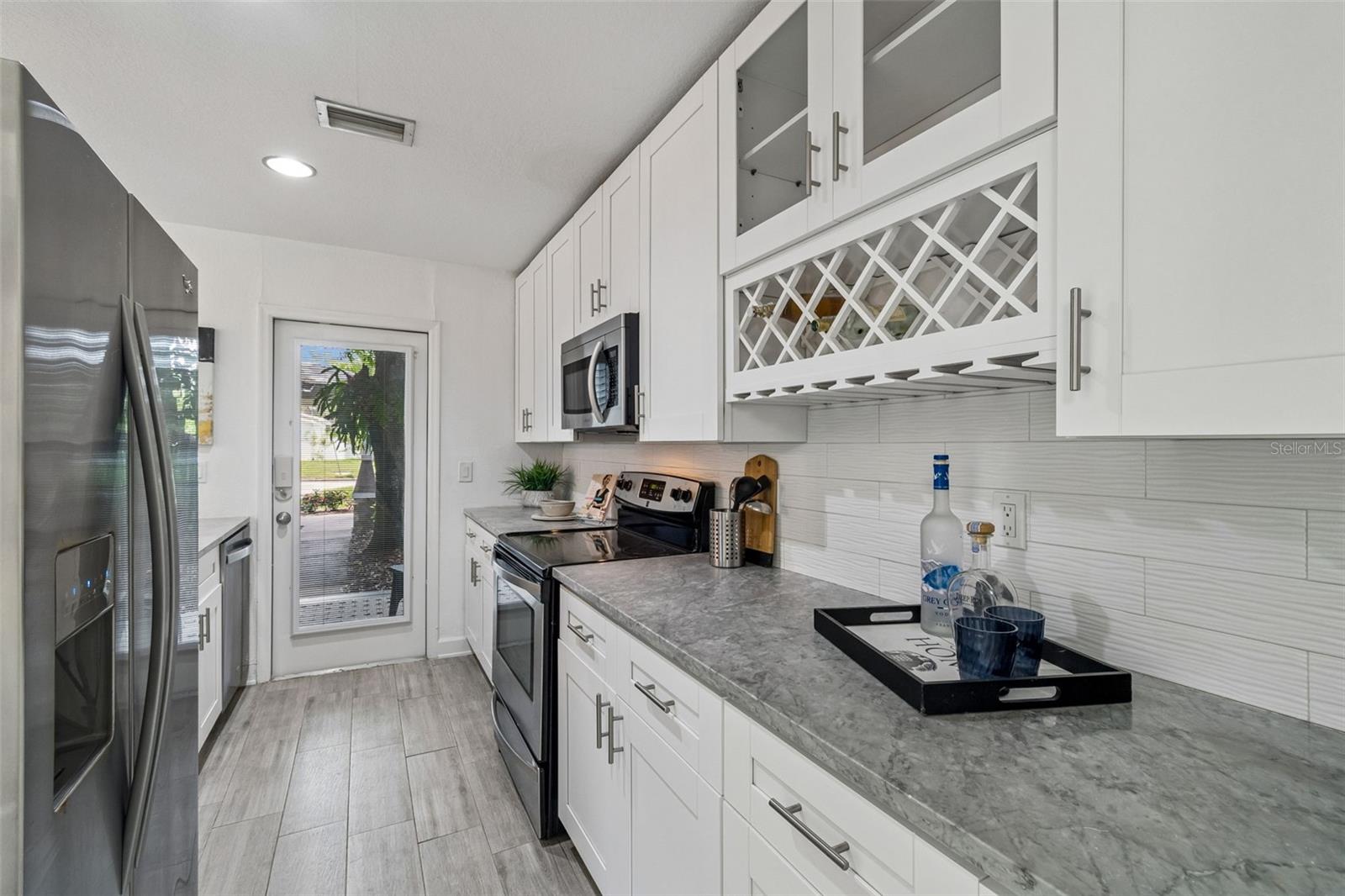4418 W NORTH B ST — photo 8