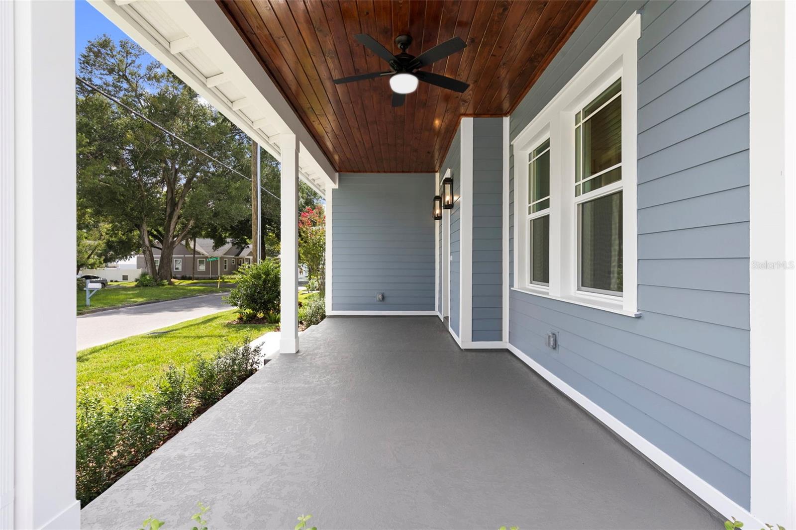 1224 E CHELSEA ST — photo 5