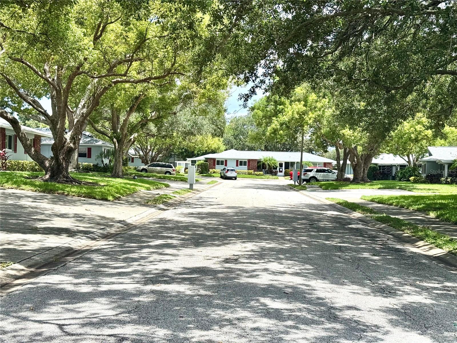 1610 BERWICK CT #D — photo 18