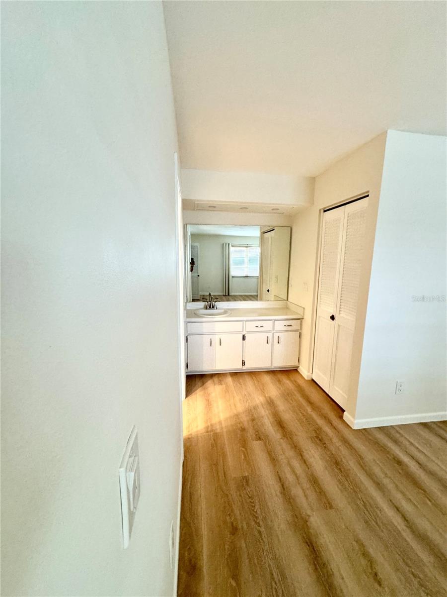 1610 BERWICK CT #D — photo 14