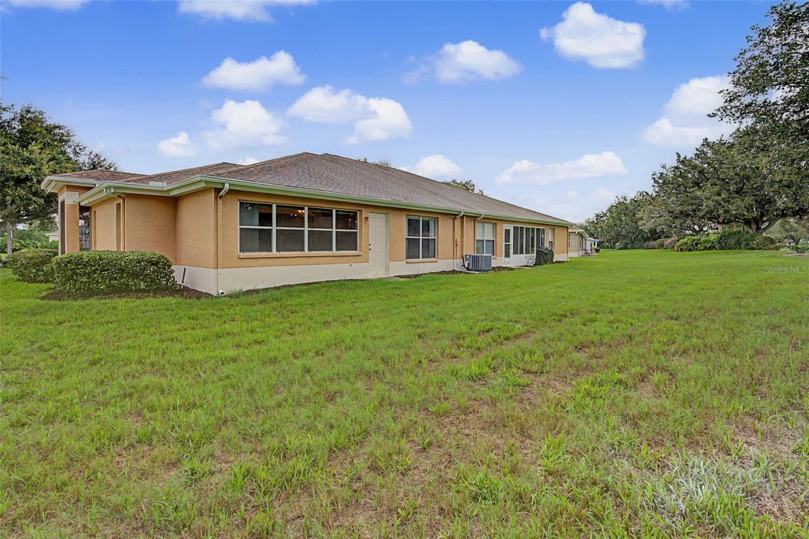 2241 WORTHINGTON GREENS DR — photo 33