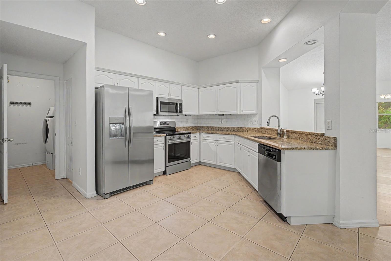 2241 WORTHINGTON GREENS DR — photo 15