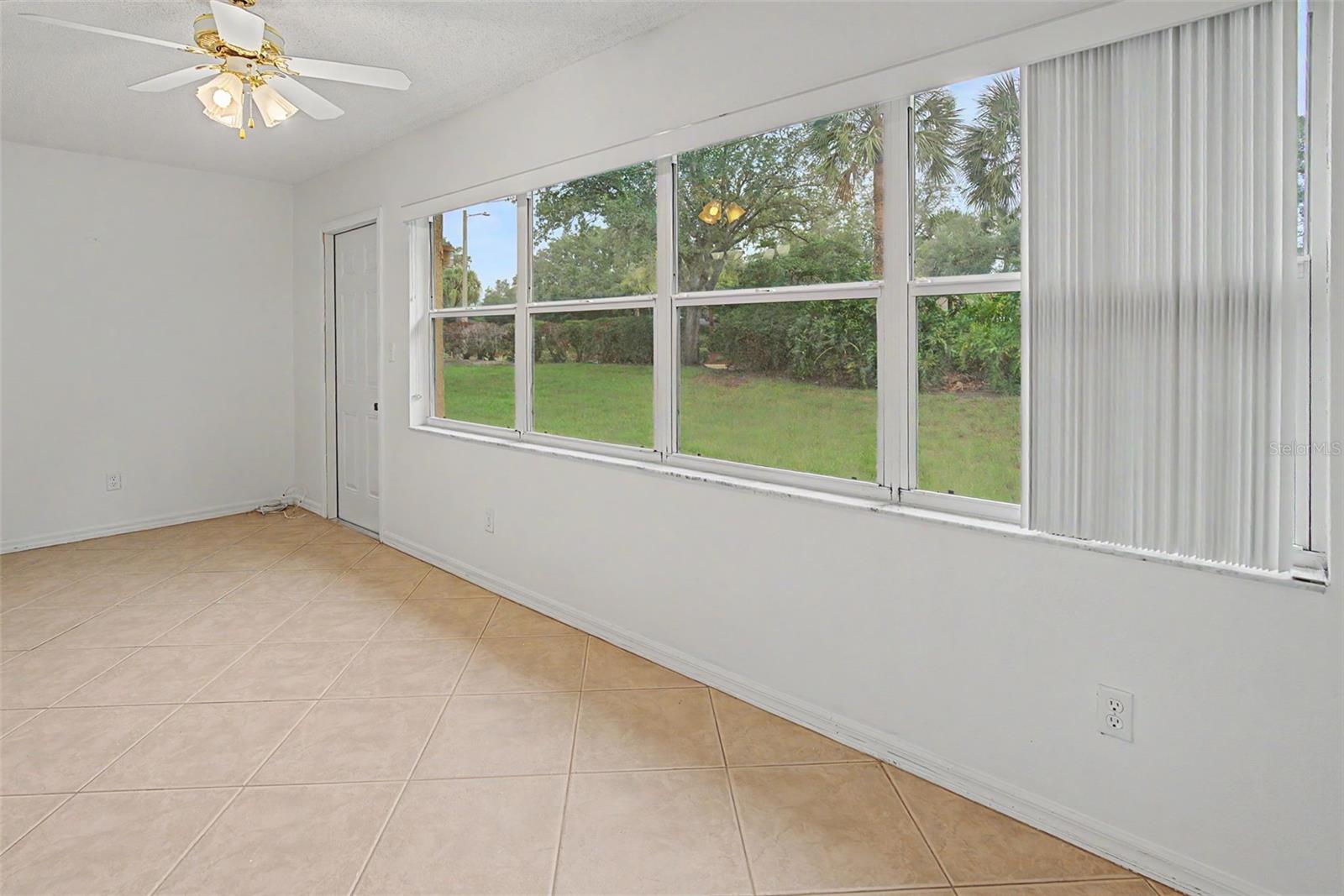 2241 WORTHINGTON GREENS DR — photo 12