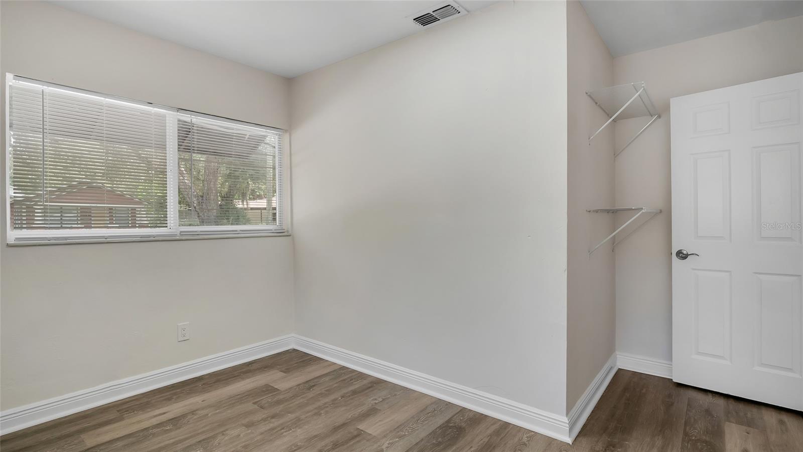1213 E 24TH AVE — photo 32