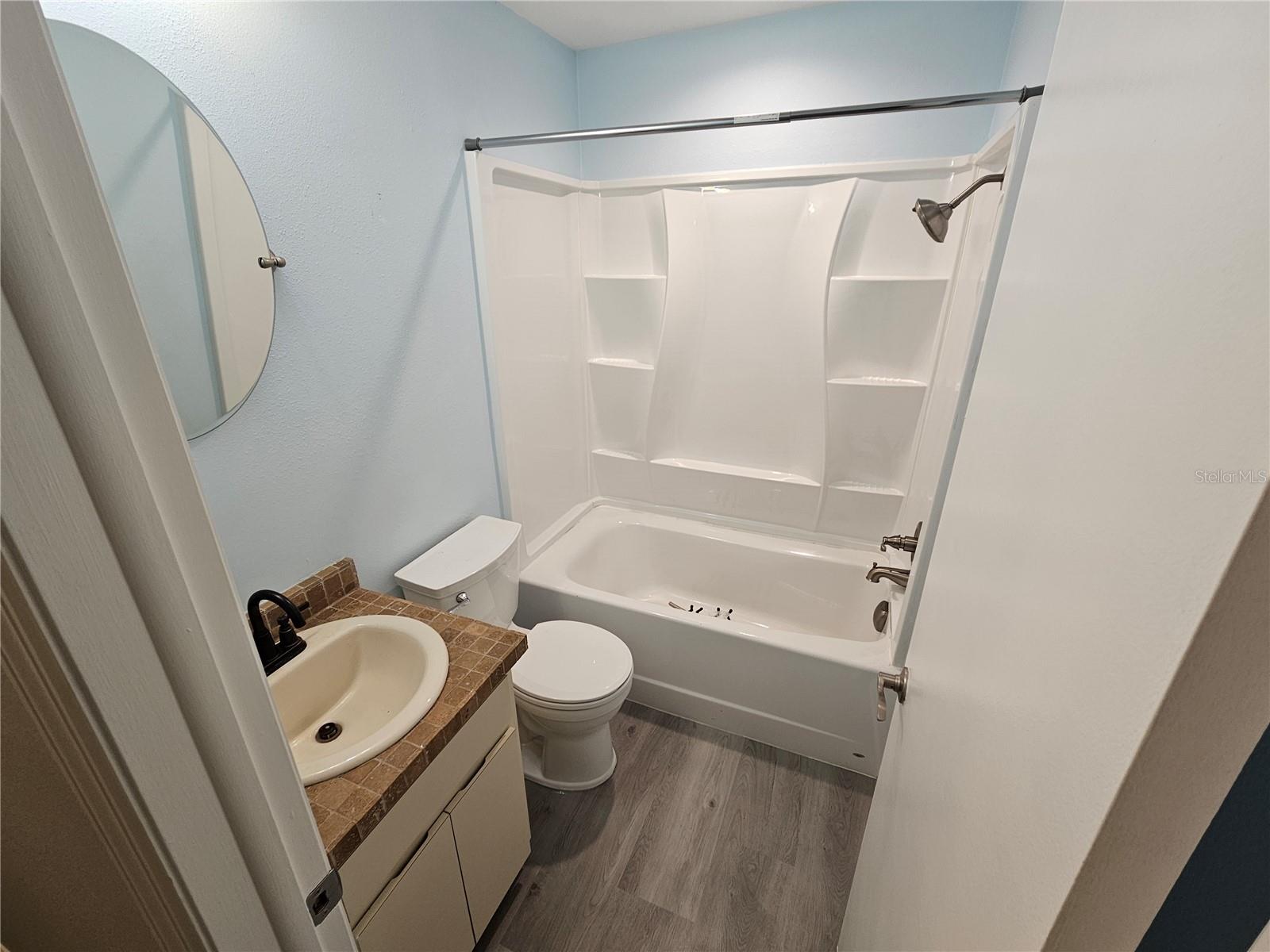 22360 SOUTHSHORE DR — photo 10