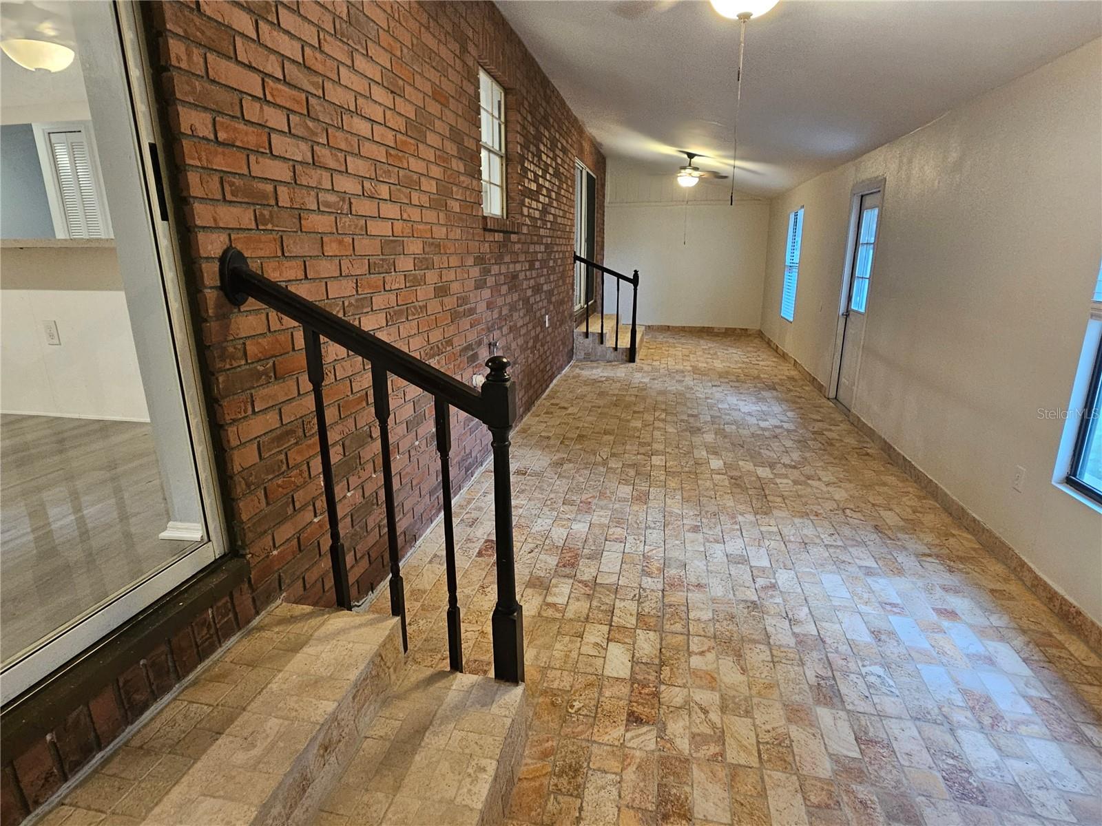 22360 SOUTHSHORE DR — photo 15