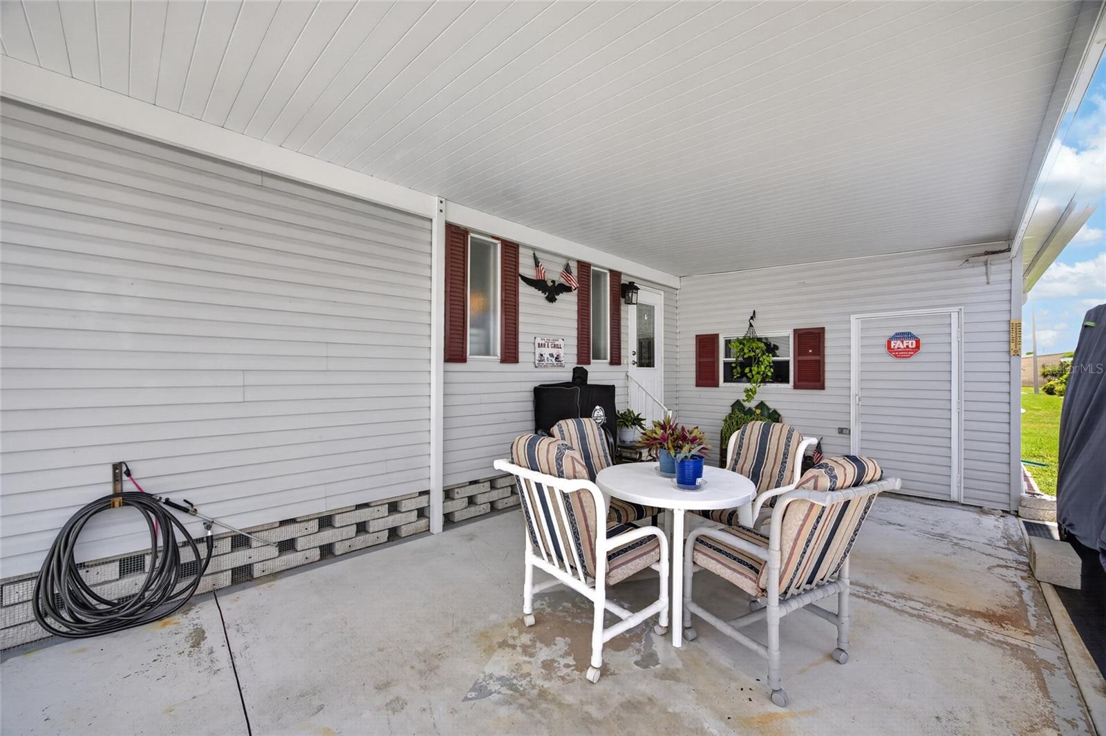 644 SCHOONER ST — photo 4