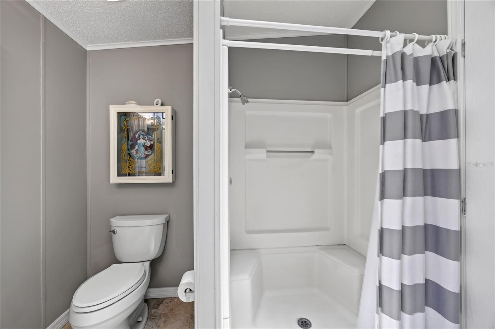 644 SCHOONER ST — photo 20