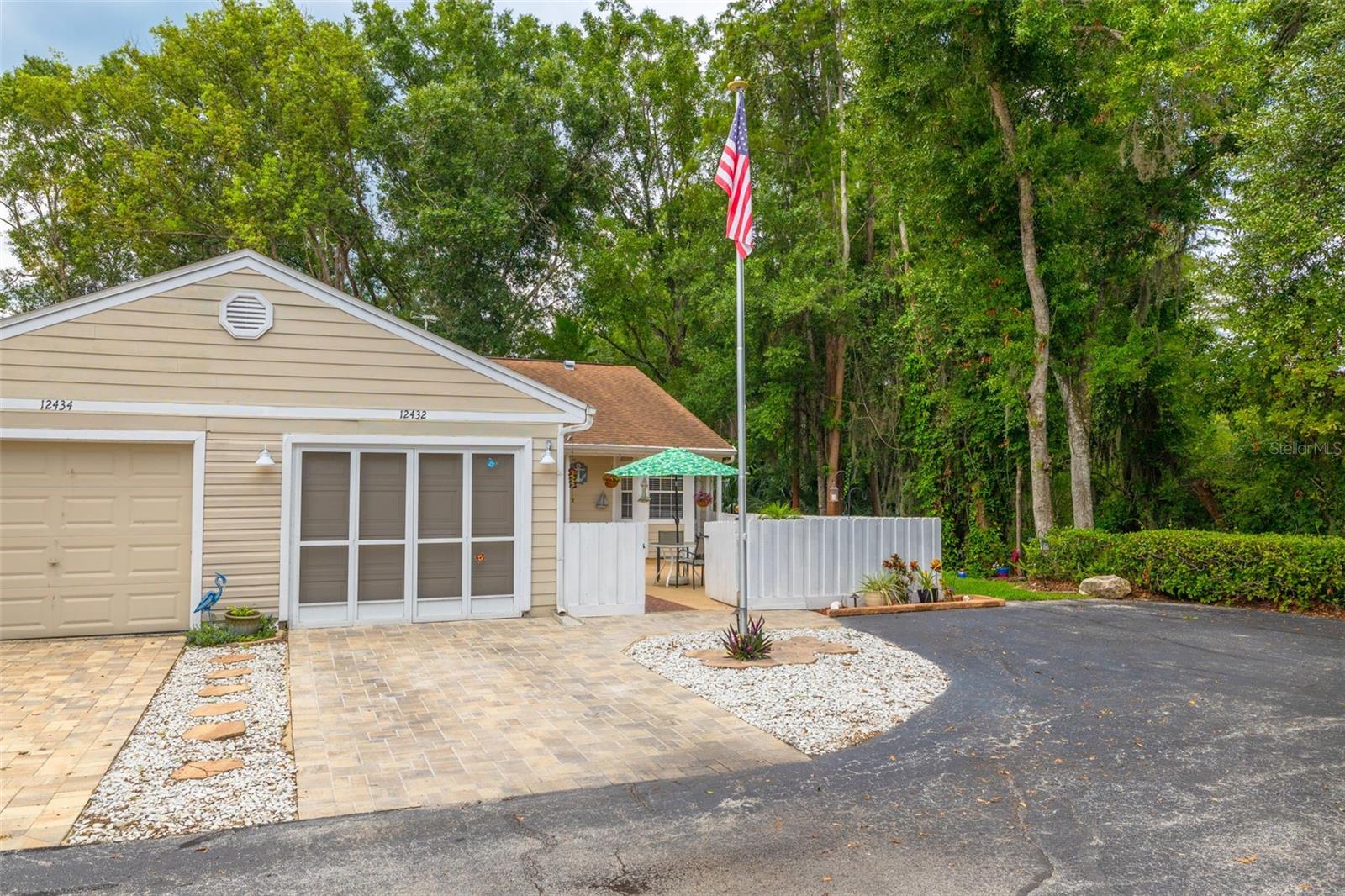 12432 KNOLLBROOK LN — photo 7