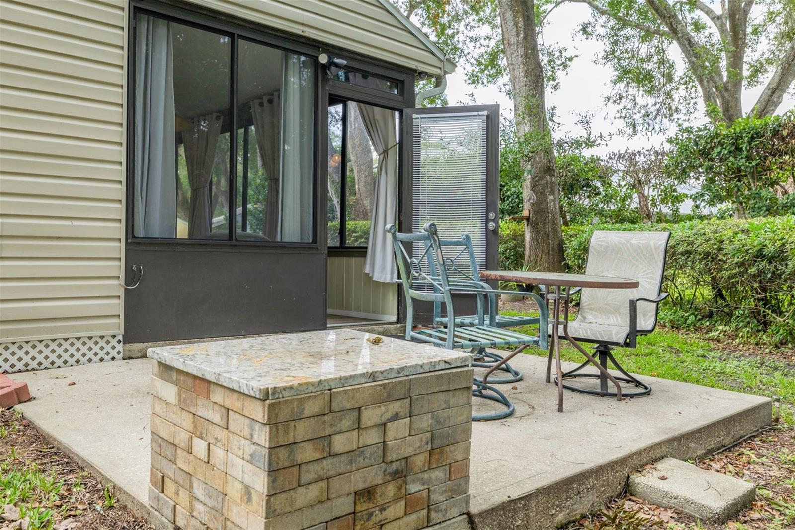 12432 KNOLLBROOK LN — photo 32