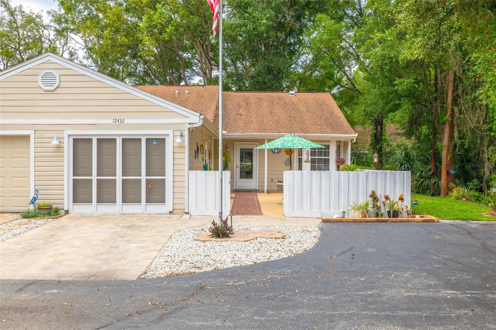 12432 KNOLLBROOK LN — photo 22