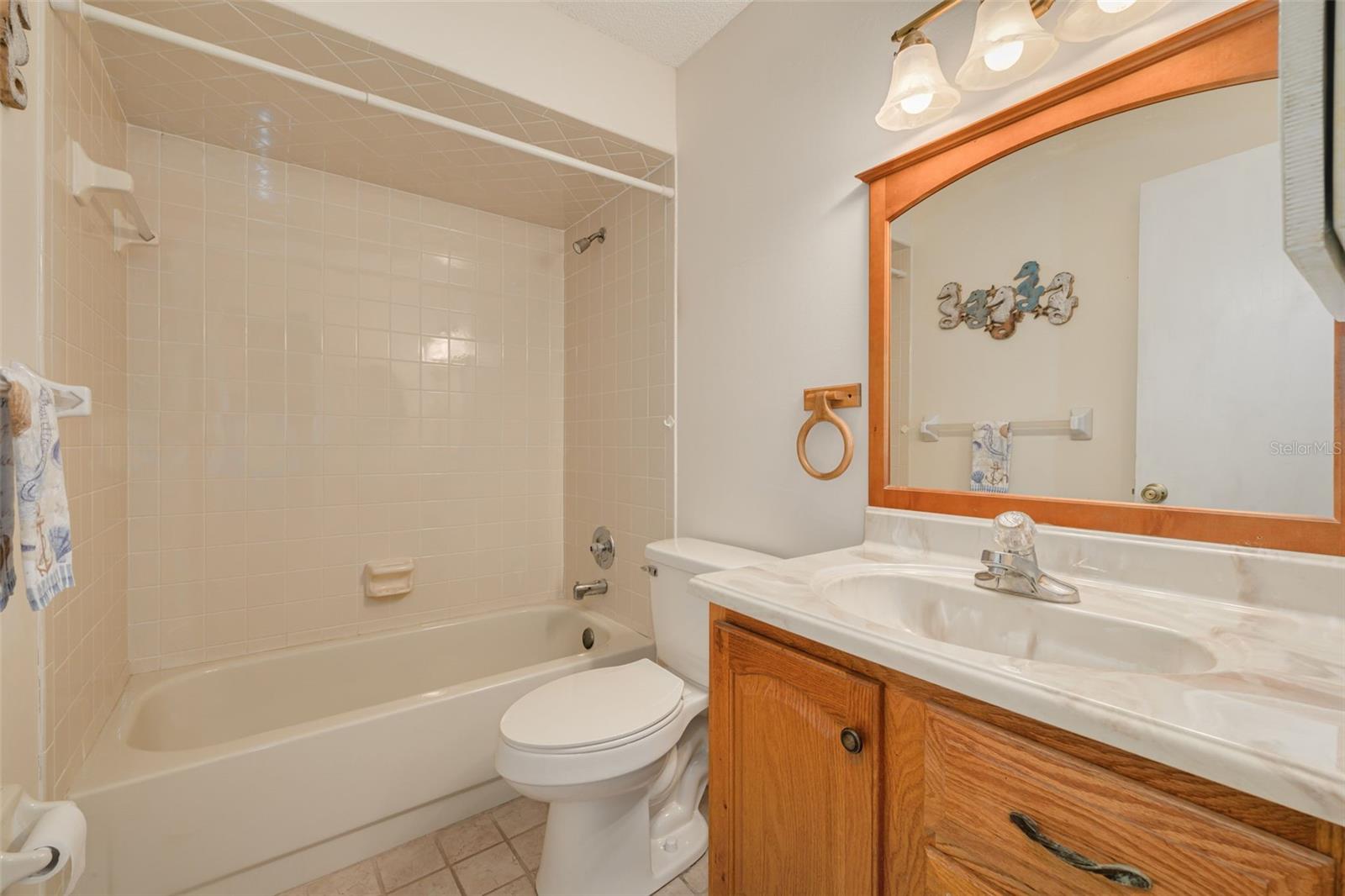 12432 KNOLLBROOK LN — photo 29