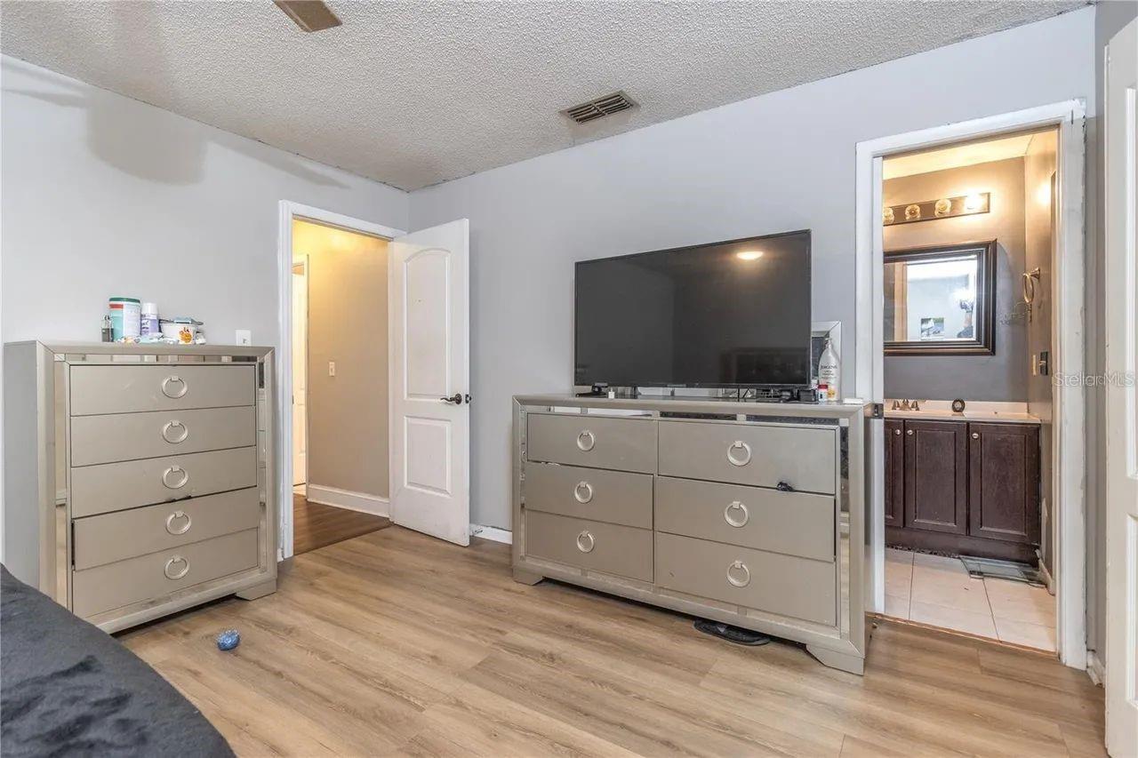 6334 QUAIL RIDGE DR — photo 20
