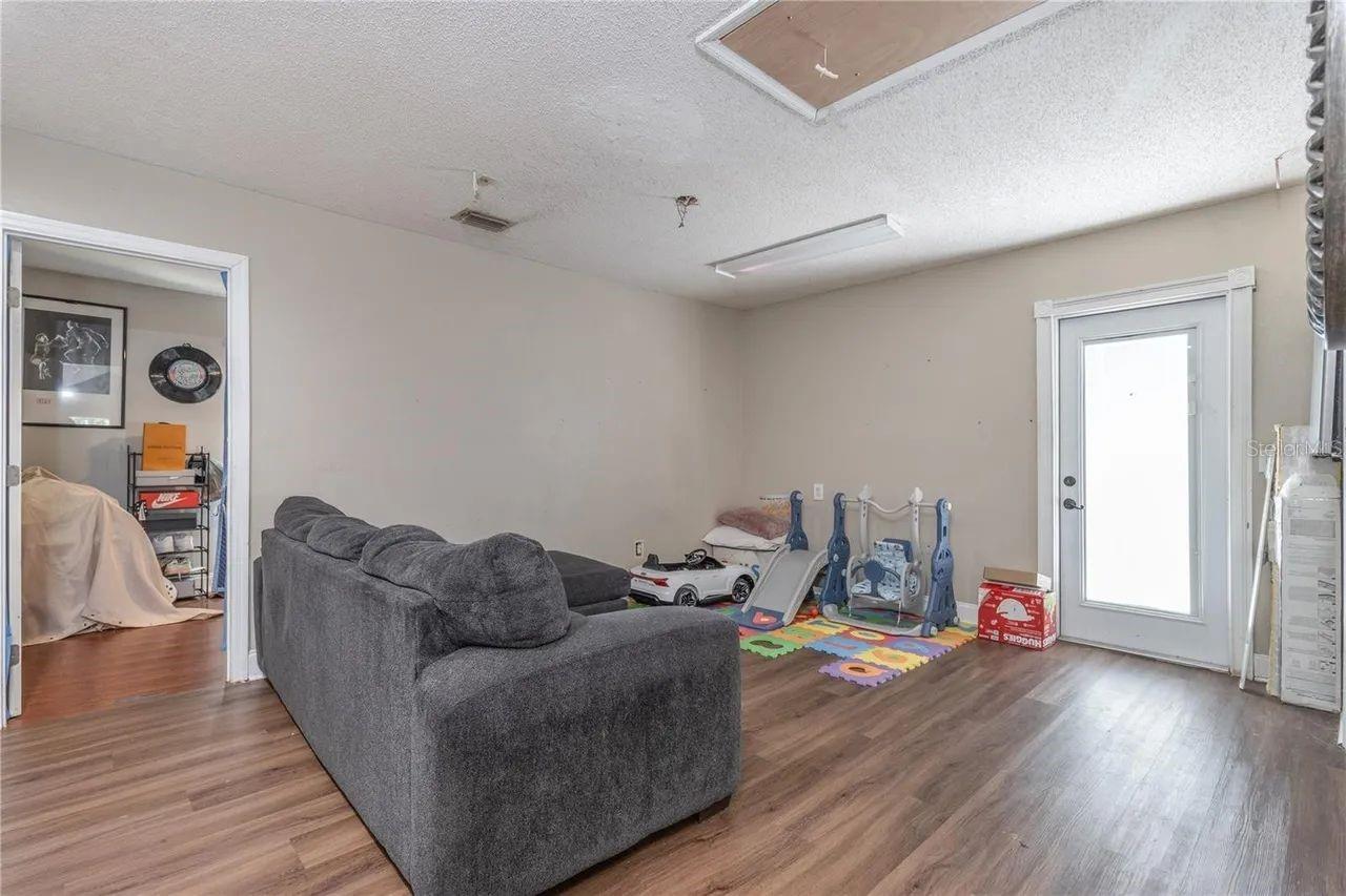 6334 QUAIL RIDGE DR — photo 27