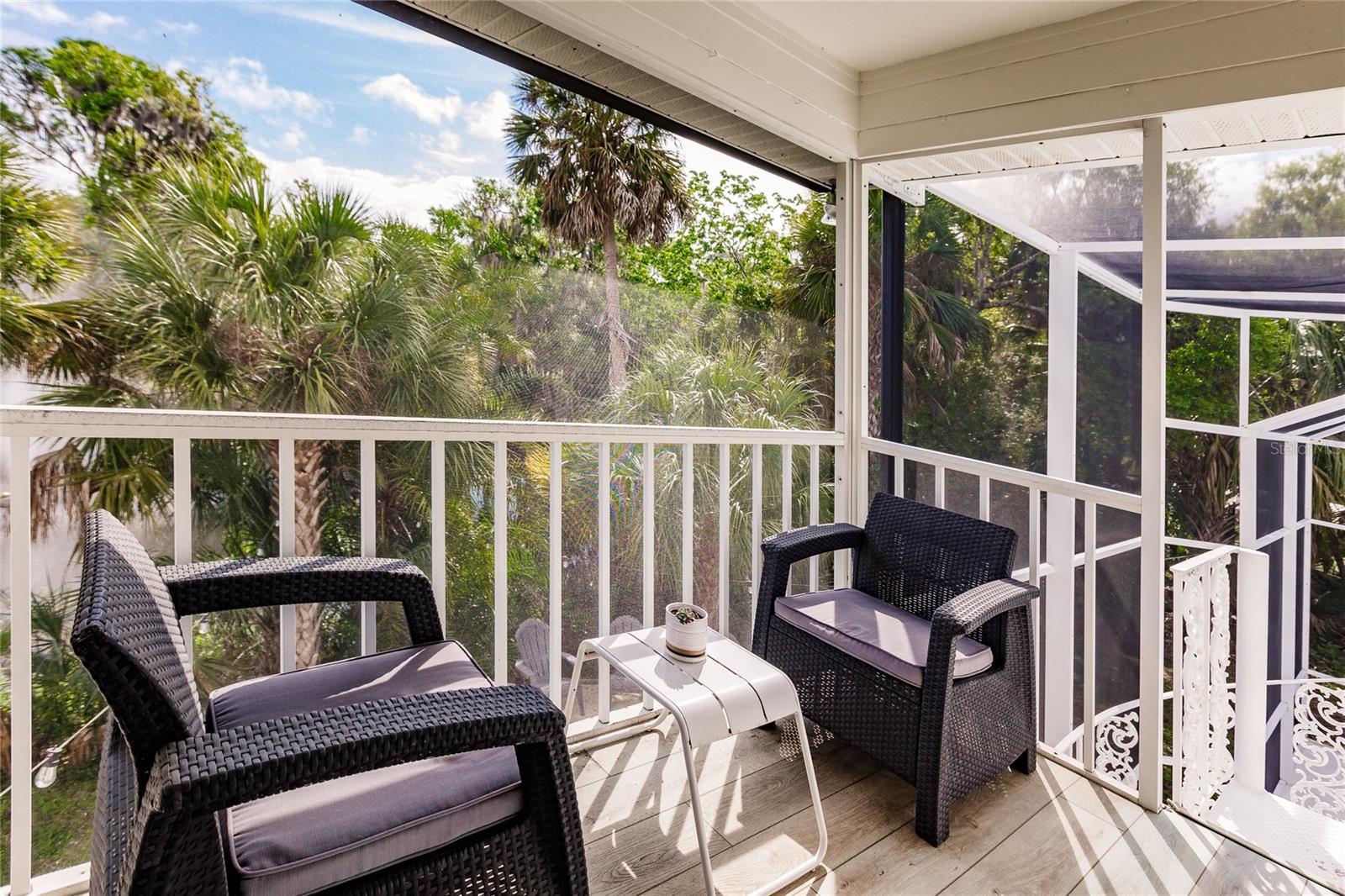 1587 FIRETHORNE LAKES DR — photo 38
