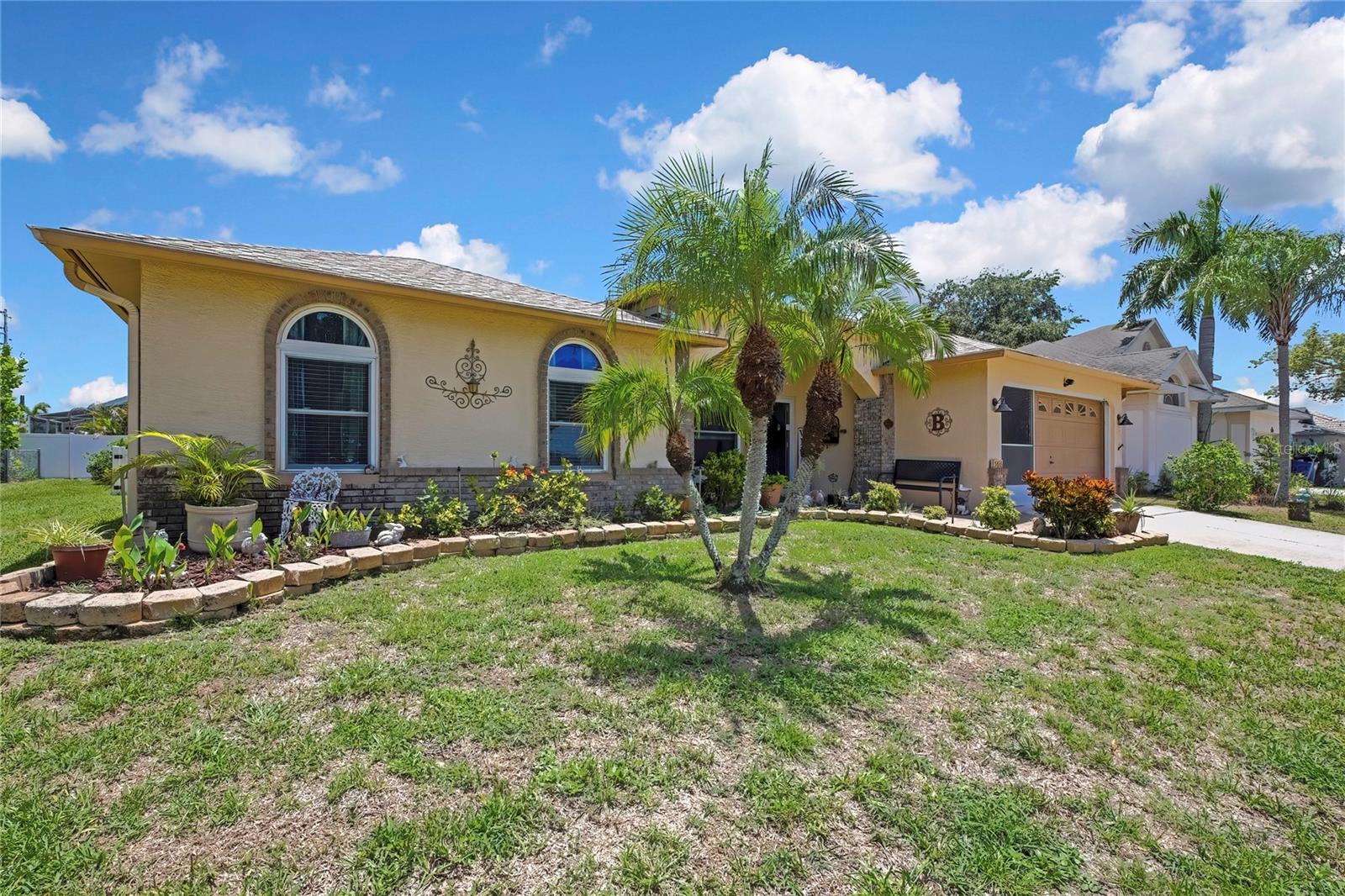 5426 LA PLATA DR — photo 3
