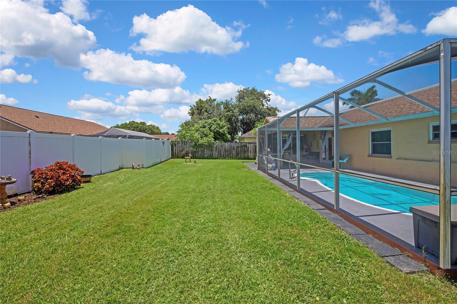 5426 LA PLATA DR — photo 40