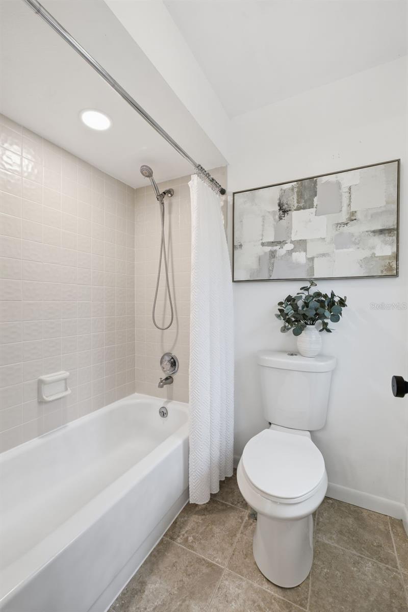 11007 THERESA ARBOR DR — photo 37