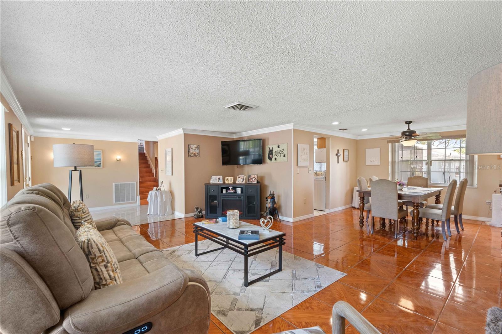 8609 VILLAGE MILL ROW — photo 6
