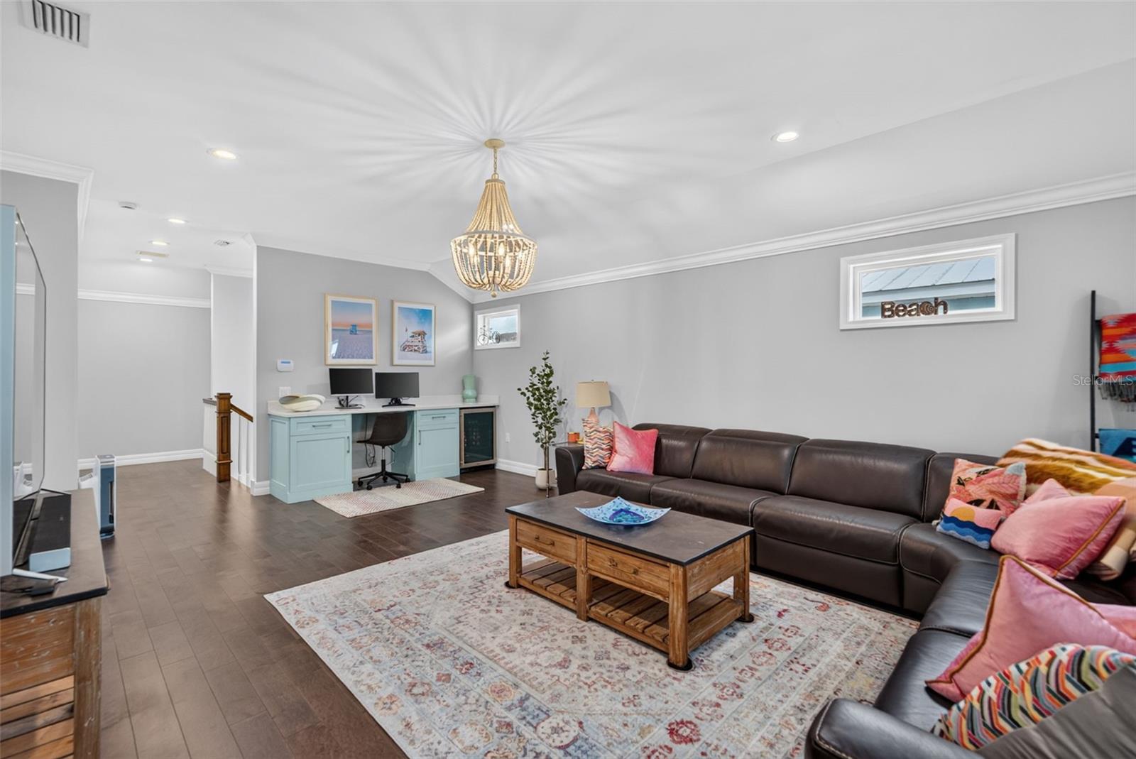 70 ISLAND CIR — photo 28