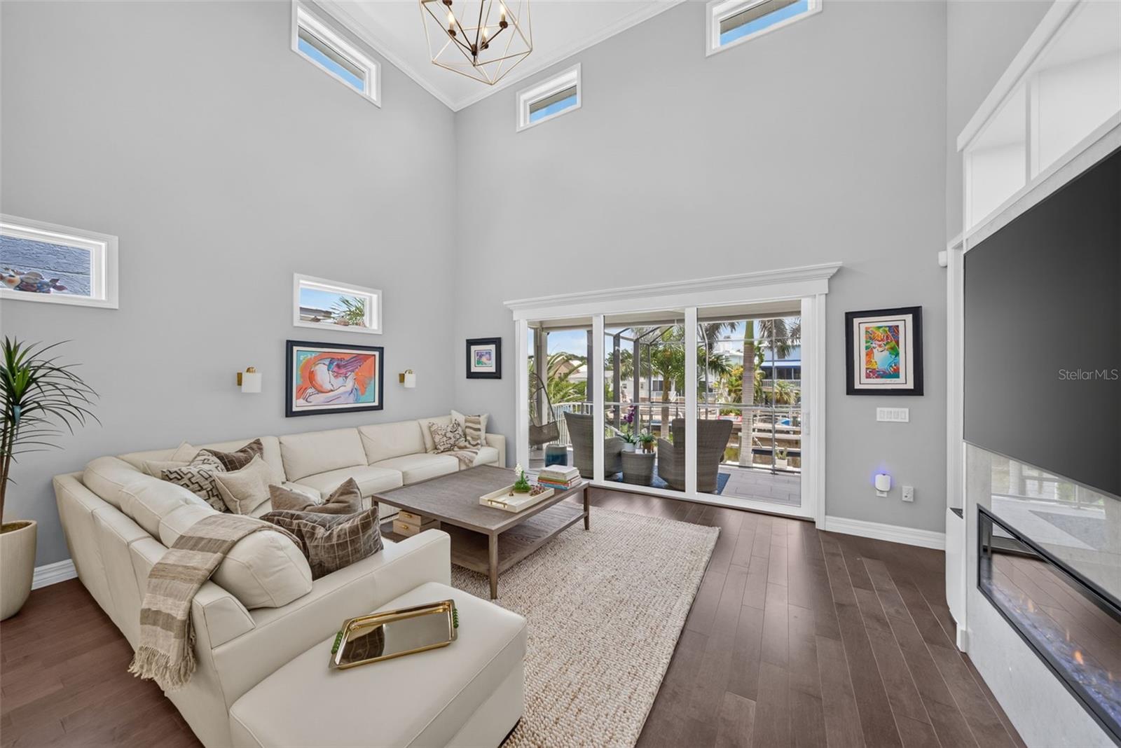 70 ISLAND CIR — photo 13