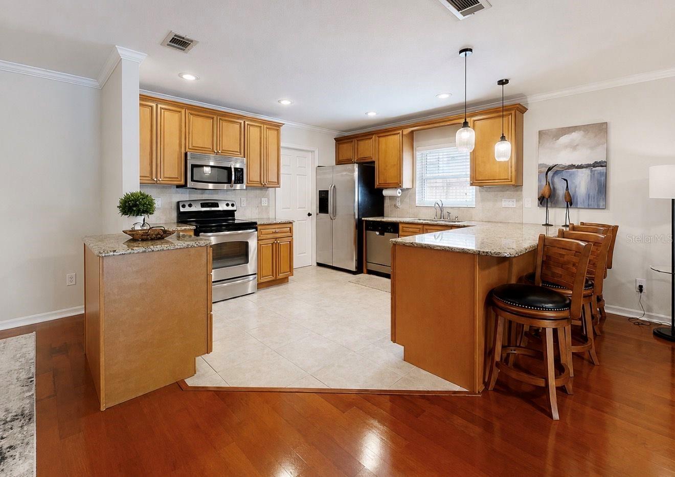 1005 HIGHGROVE CT — photo 12
