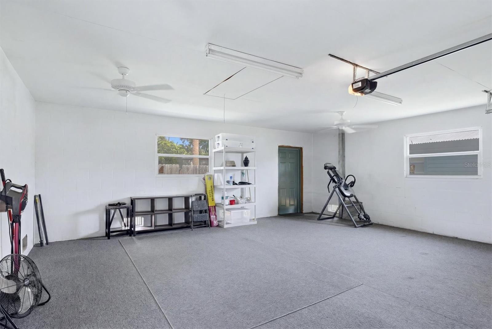 898 S BROADWAY — photo 32