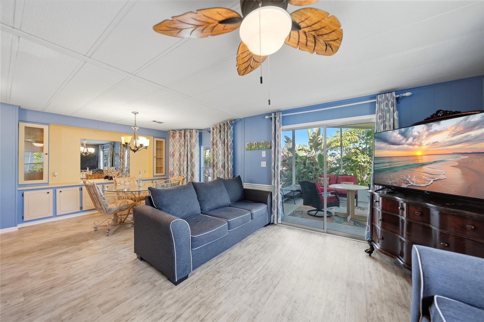 195 S FIJI CIR — photo 10