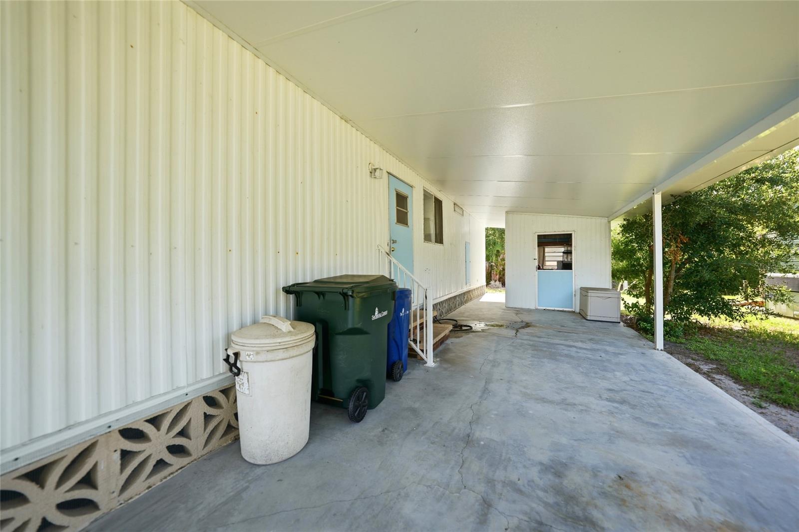 195 S FIJI CIR — photo 23