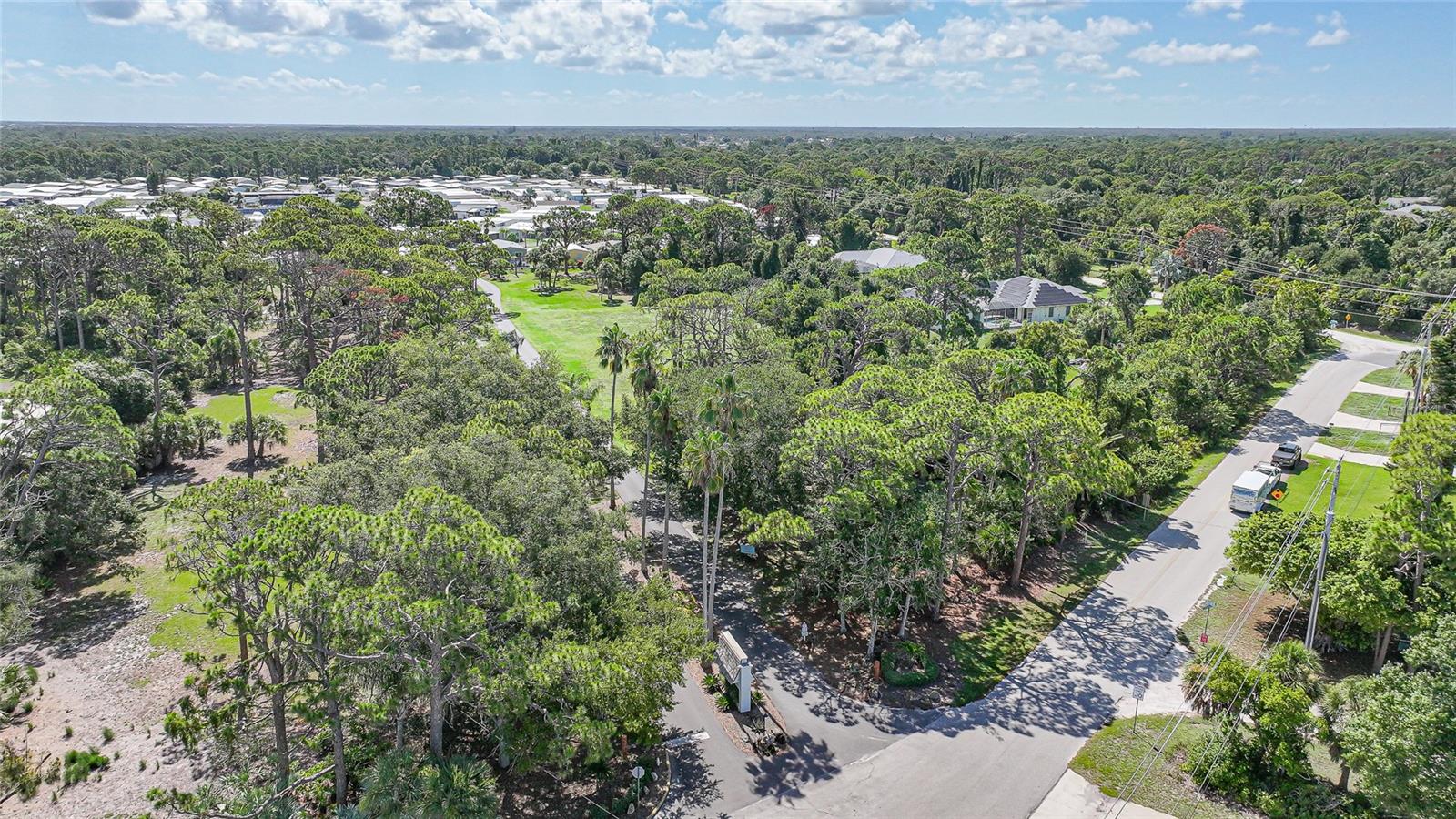 195 S FIJI CIR — photo 40