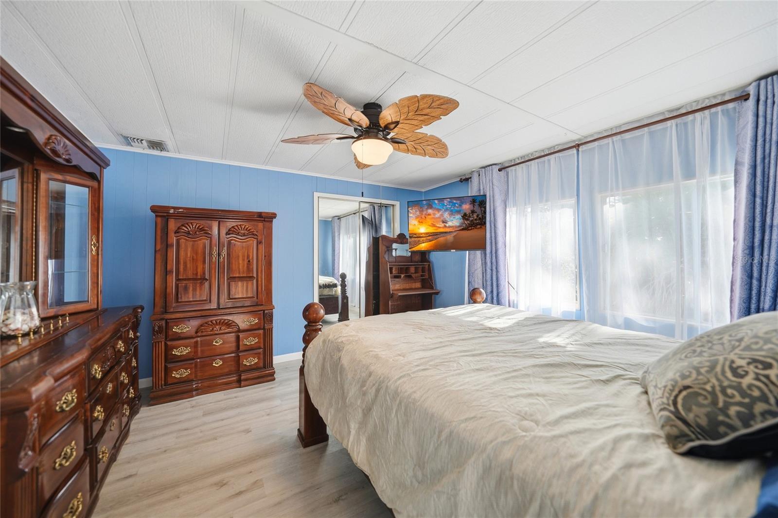 195 S FIJI CIR — photo 13