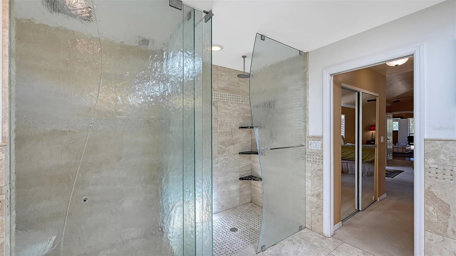 1109 DELACROIX CIR — photo 17